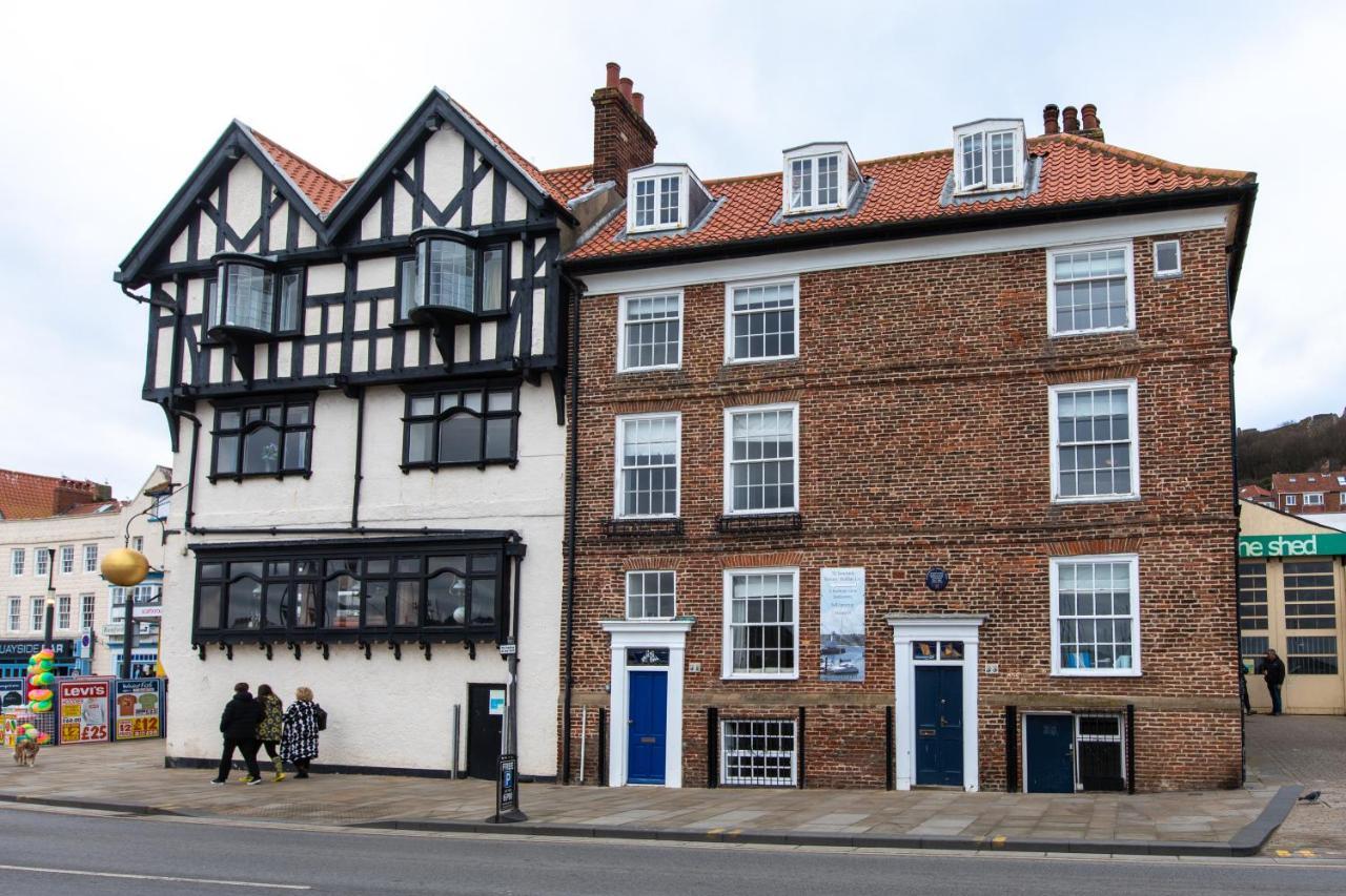 Herring Girl House - Harbourside Property, Sleeps 8 Holiday home *