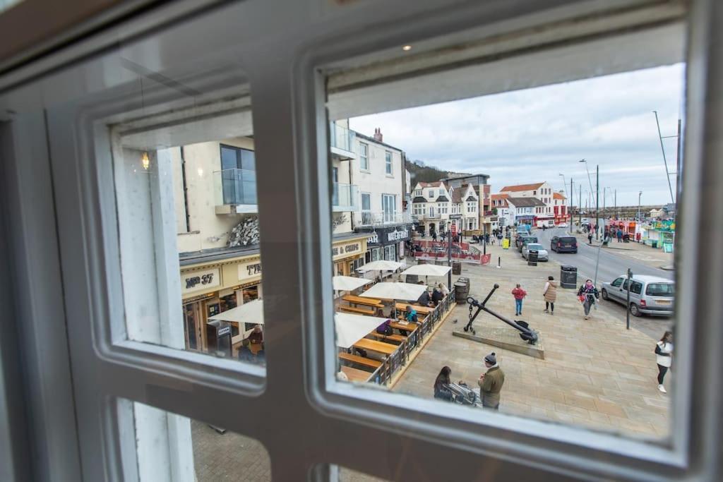 Holiday home Herring Girl House - Harbourside Property, Sleeps 8 Scarborough